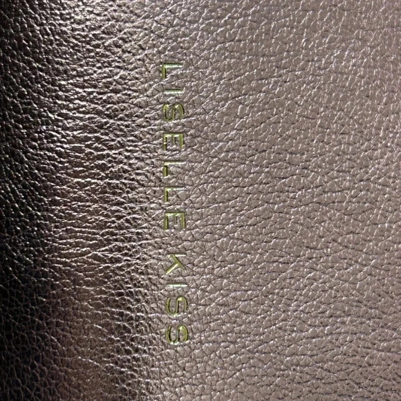 Liselle Kiss Convertible Clutch Metallic Pink - Picture 11 of 11